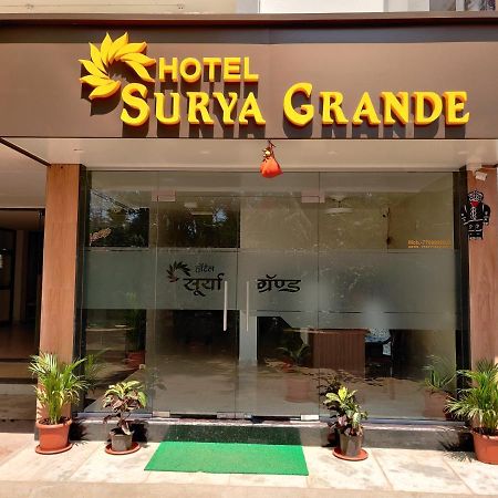 Hotel Surya Grande Kudal  Extérieur photo