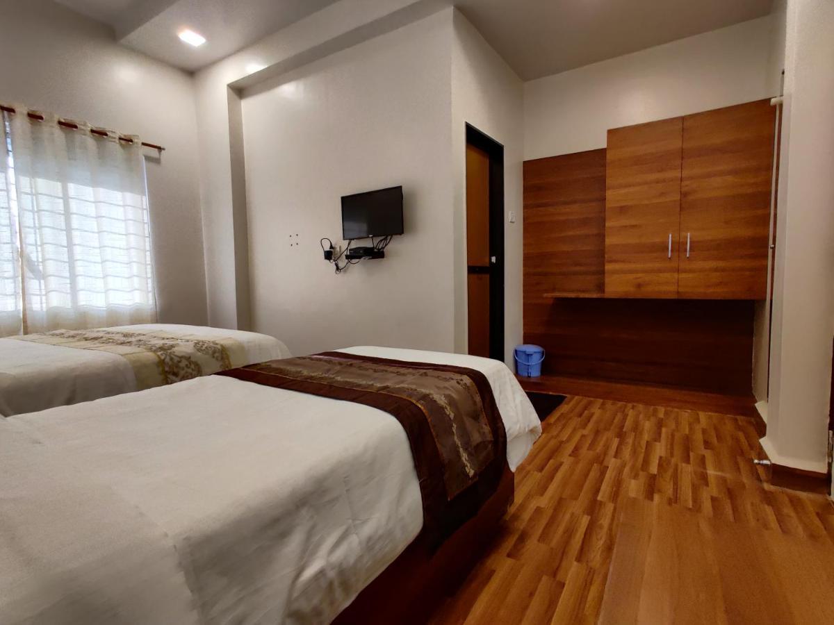 Hotel Surya Grande Kudal  Extérieur photo