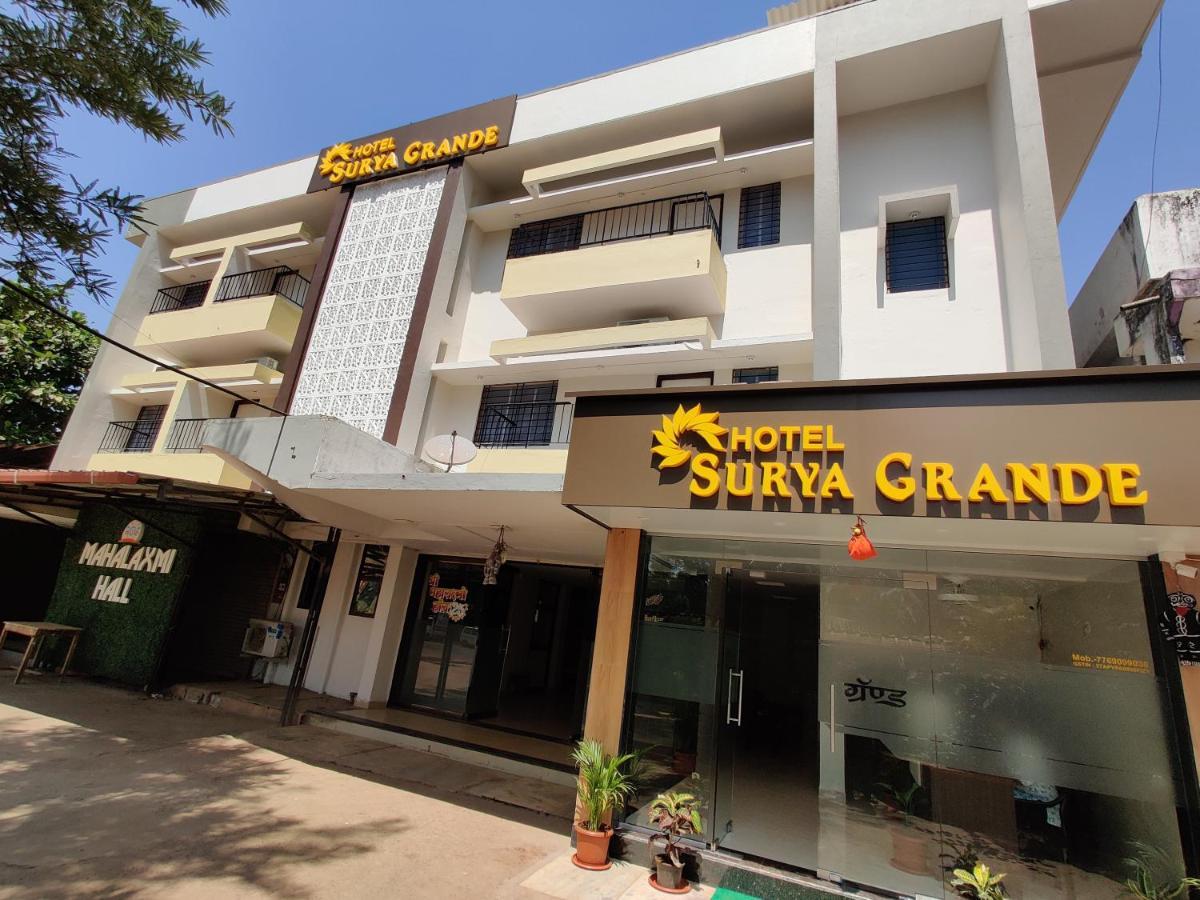 Hotel Surya Grande Kudal  Extérieur photo